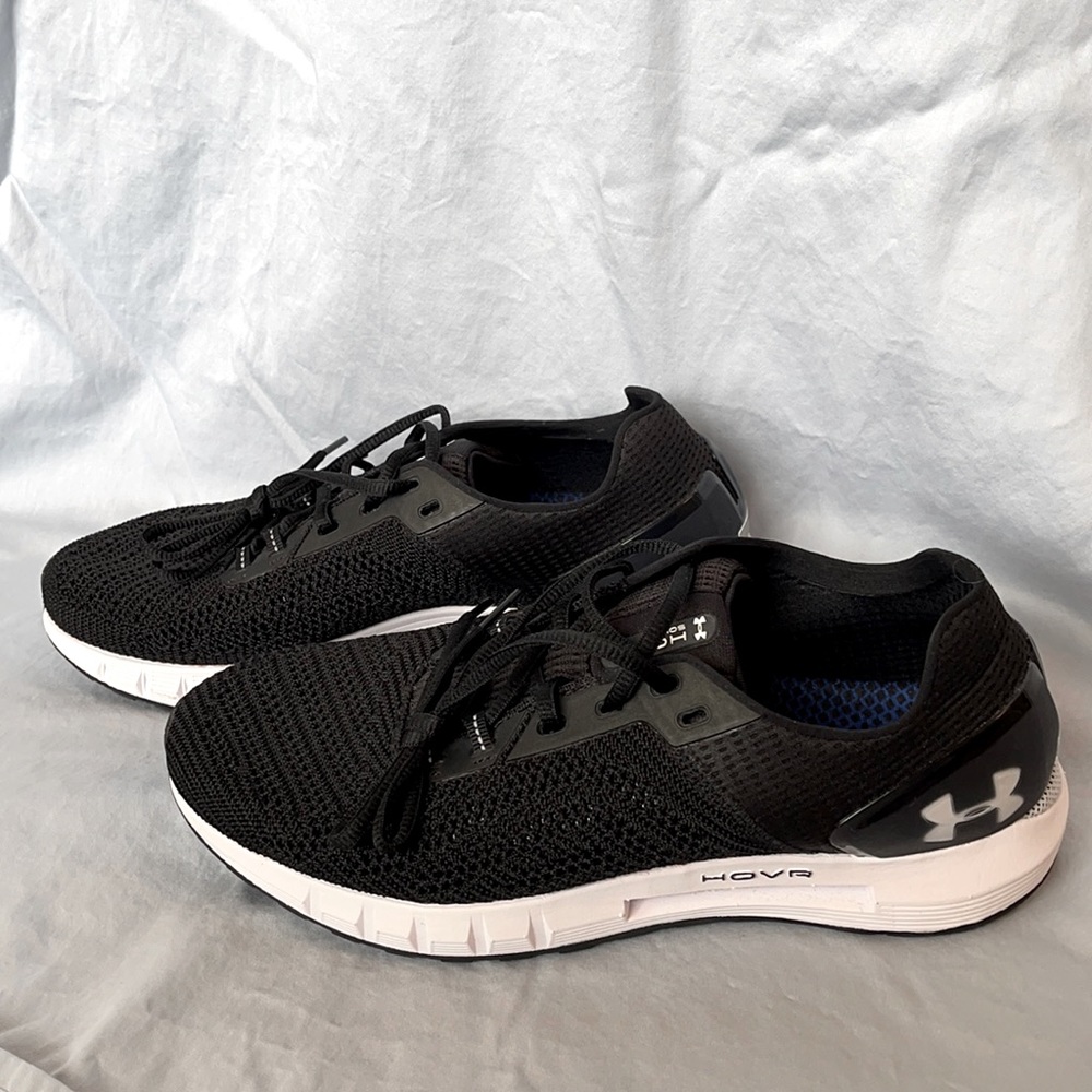 Under Armour HOVR Sonic Bluetooth Women’s Size 9.5
